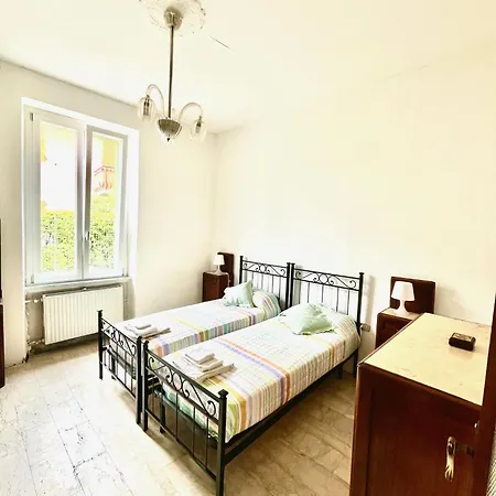 Apartment Dalla Nonna Marina Di Carrara